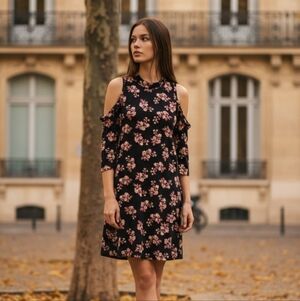 [Trixxi]  Floral Cold Shoulder Dress  Size Large